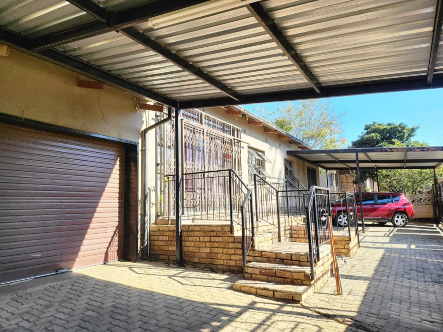 4 Bedroom Property for Sale in Dawkinsville North West